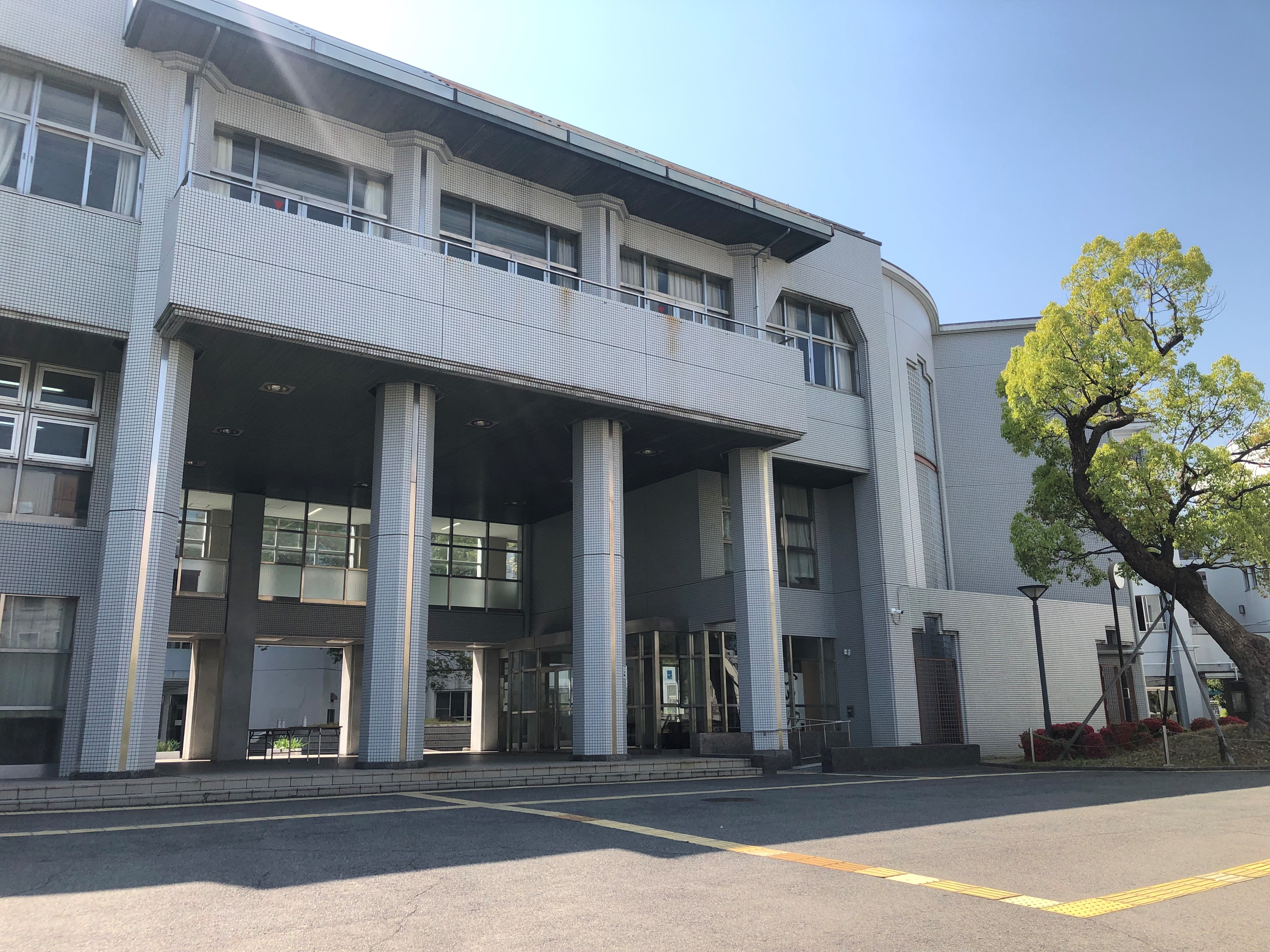大阪 府立 清水谷 高等 学校