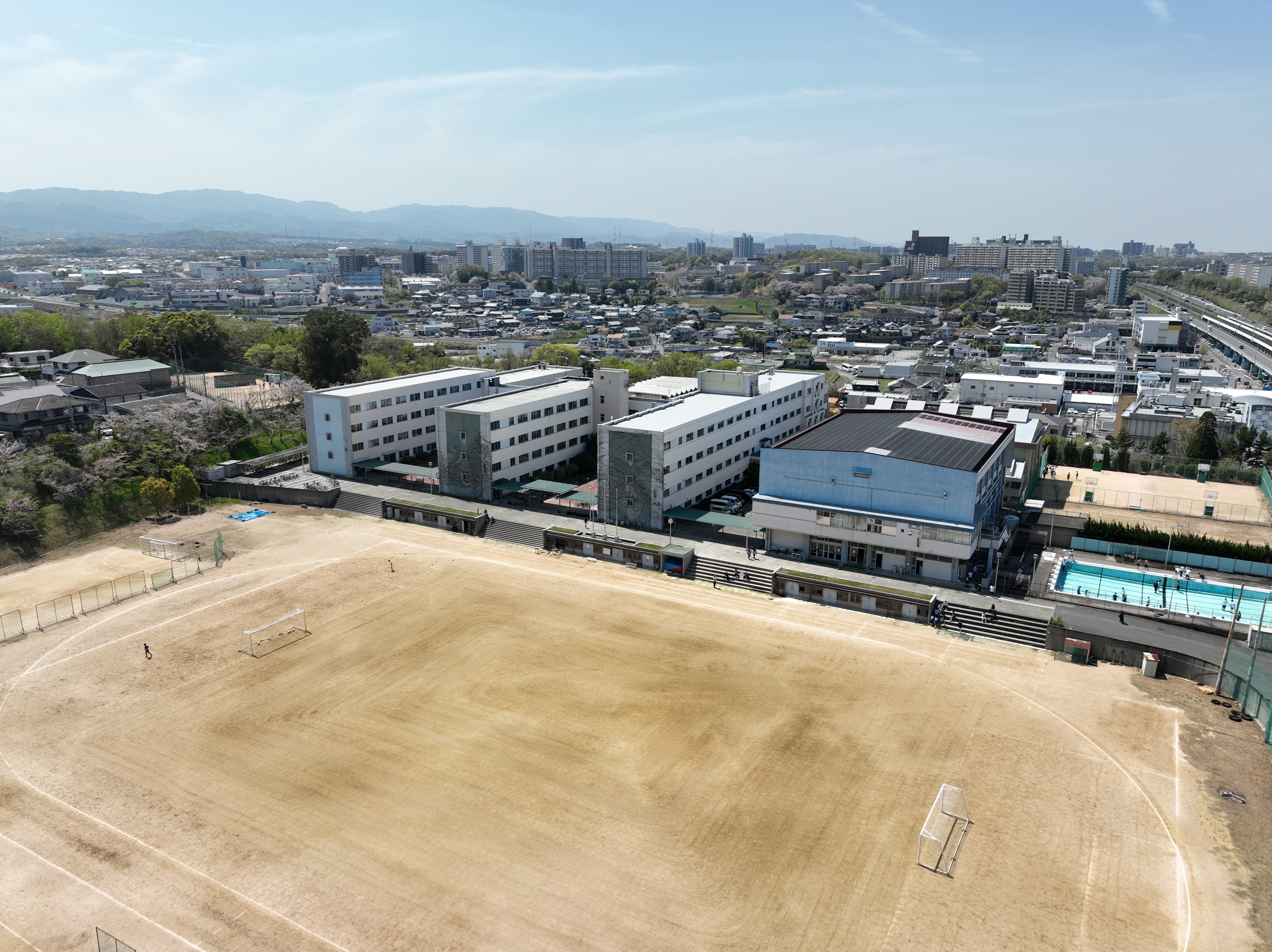 大阪 府立 泉北 高等 学校